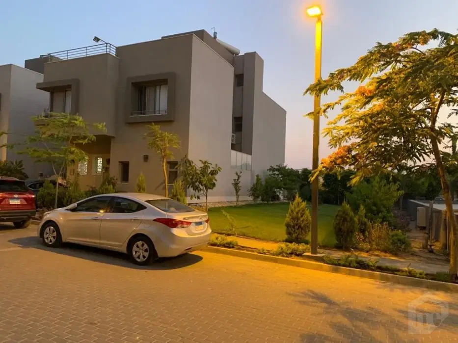 فيلا مميزة للإيجار في بالم هيلز | تشطيب ألترا سوبر لوكس