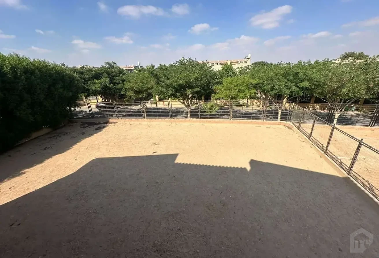 Own Your Dream Villa in Allegria with a Large Garden & Unique Design