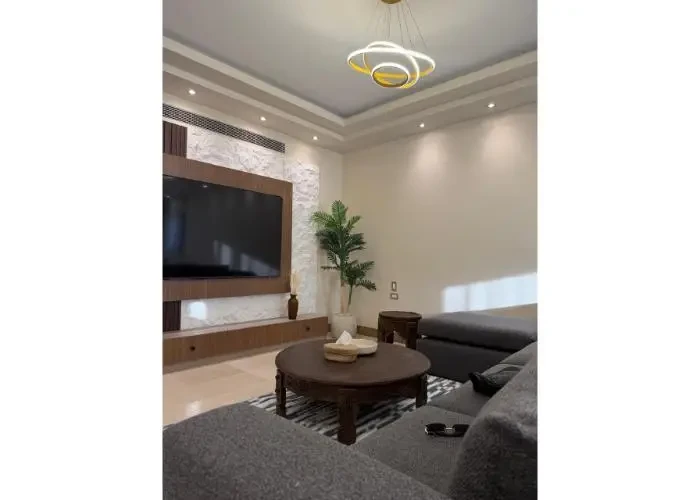 Villa 4 Bedrooms For Rent In Mivida