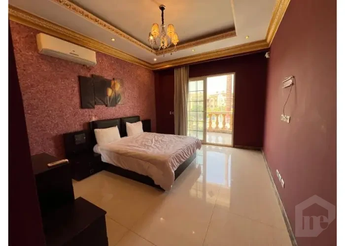 فيلا للبيع في التجمع الخامس