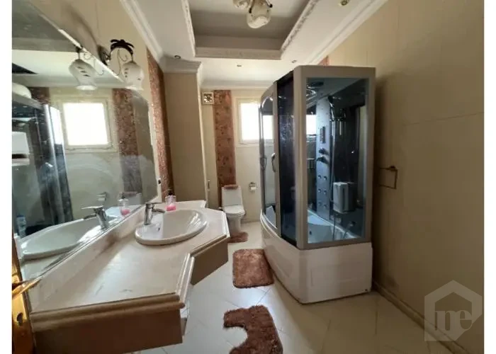 قصر شارع التسعين