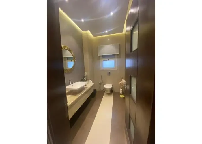 فيلا للبيع في قطاميه ديونز