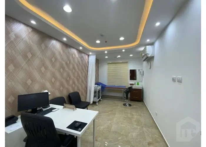 للبيع في الشيخ زايد