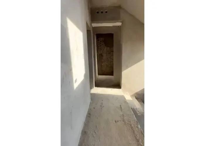 للبيع في ديستريكت 5