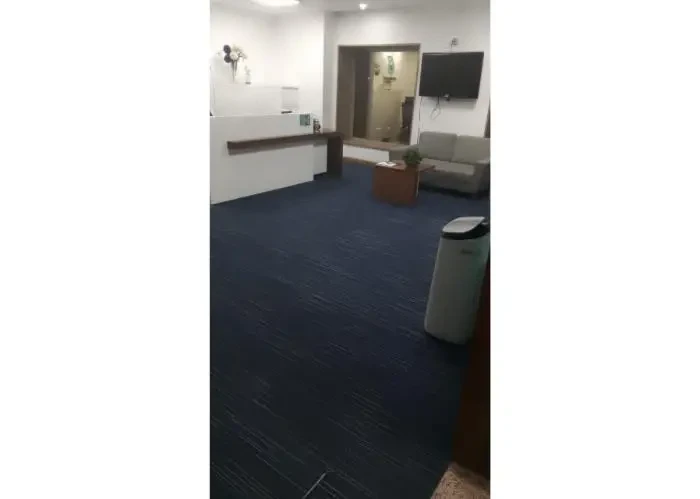 For rent furnished office 900m 90 Street