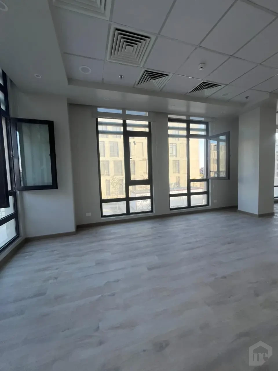 مكتب للأيجار في التجمع الخامس