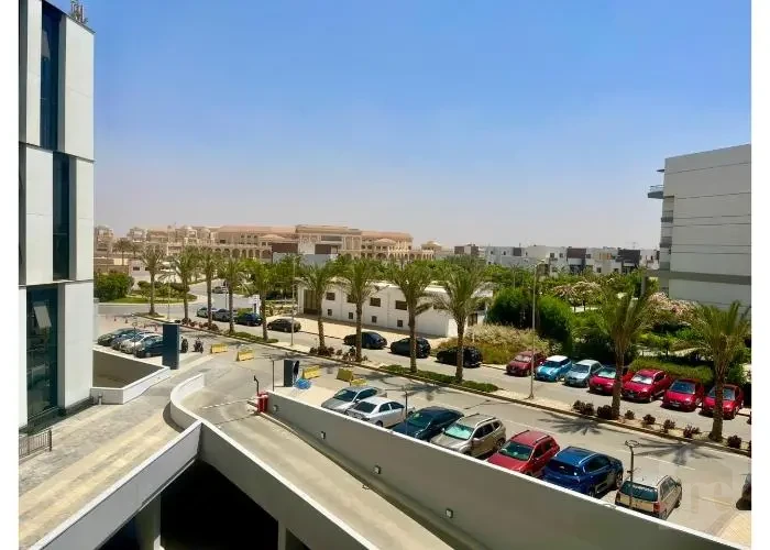 مكتب للأيجار