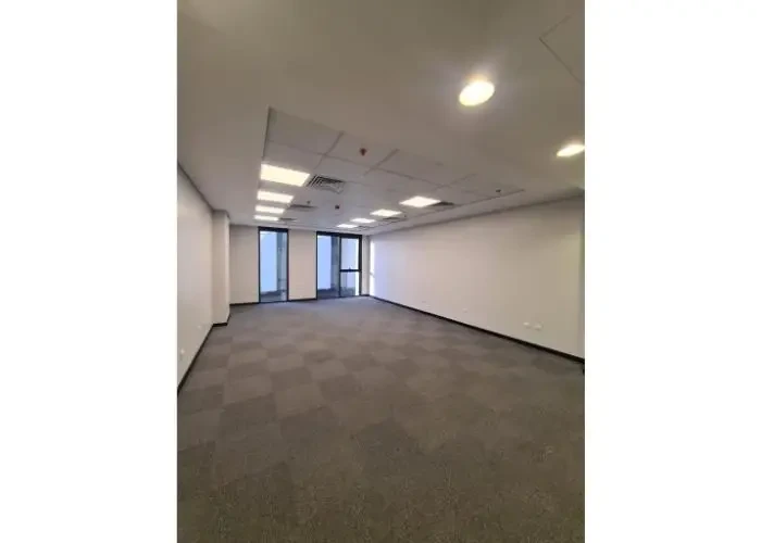 مكتب للأيجار