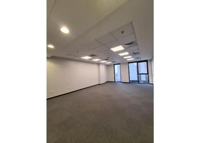 للأيجار مكتب