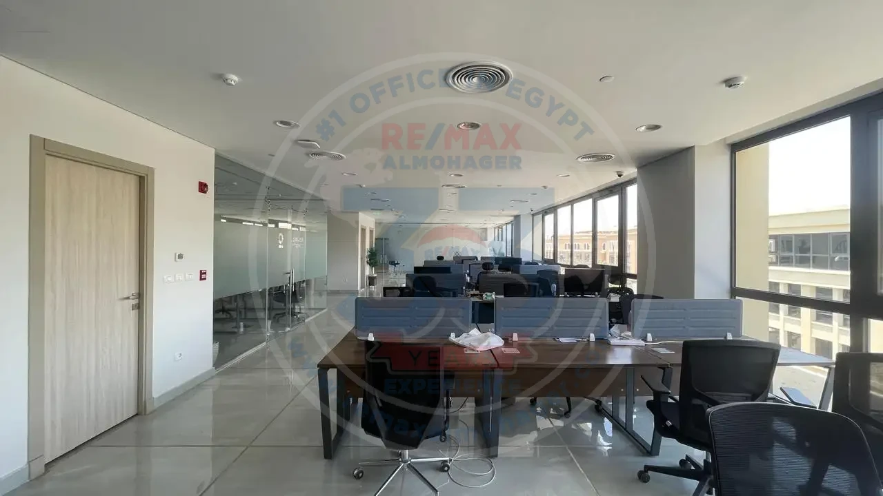 Office for rent in Mivida in a great location