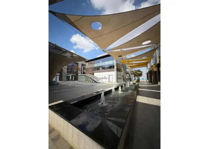 Business Hub October
