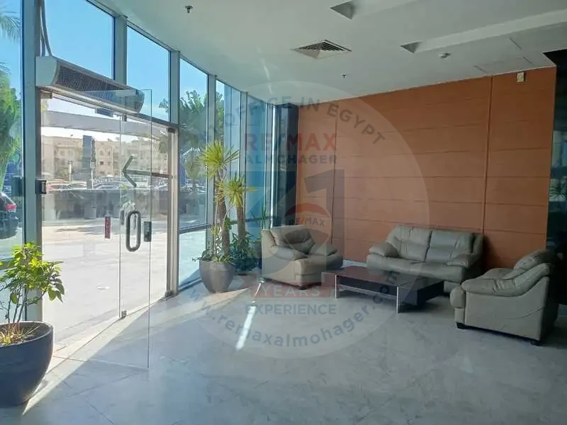 Office for rent in South Teseen Street, 907m