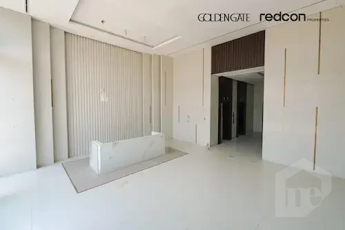 مكتب كور آند شيل للبيع – استلام فوري