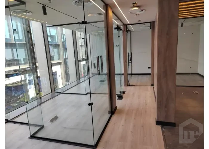 مكتب 155 متر للأيجار في القاهره الجديده