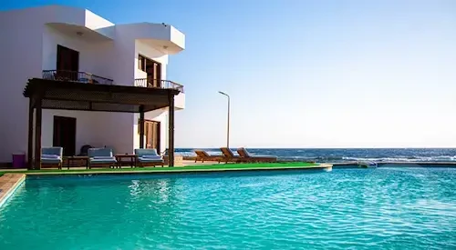 Operational Beachfront Hotel for Sale – Dahab