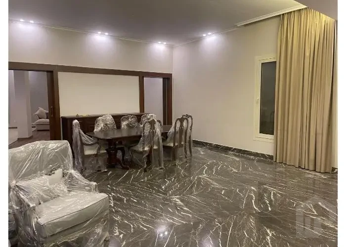 للأيجار في الديبلوماسيين بالمطبخ والتكيفات