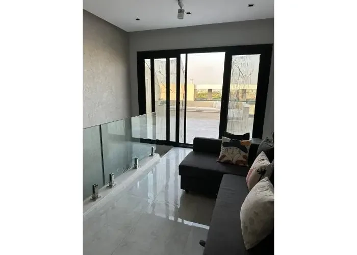 بنتهاوس مفروش للأيجار في التجمع الخامس