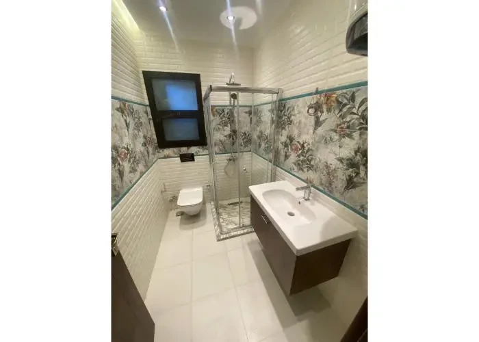 بنتهاوس للأيجار مطبخ وتكيفات في ايستاون