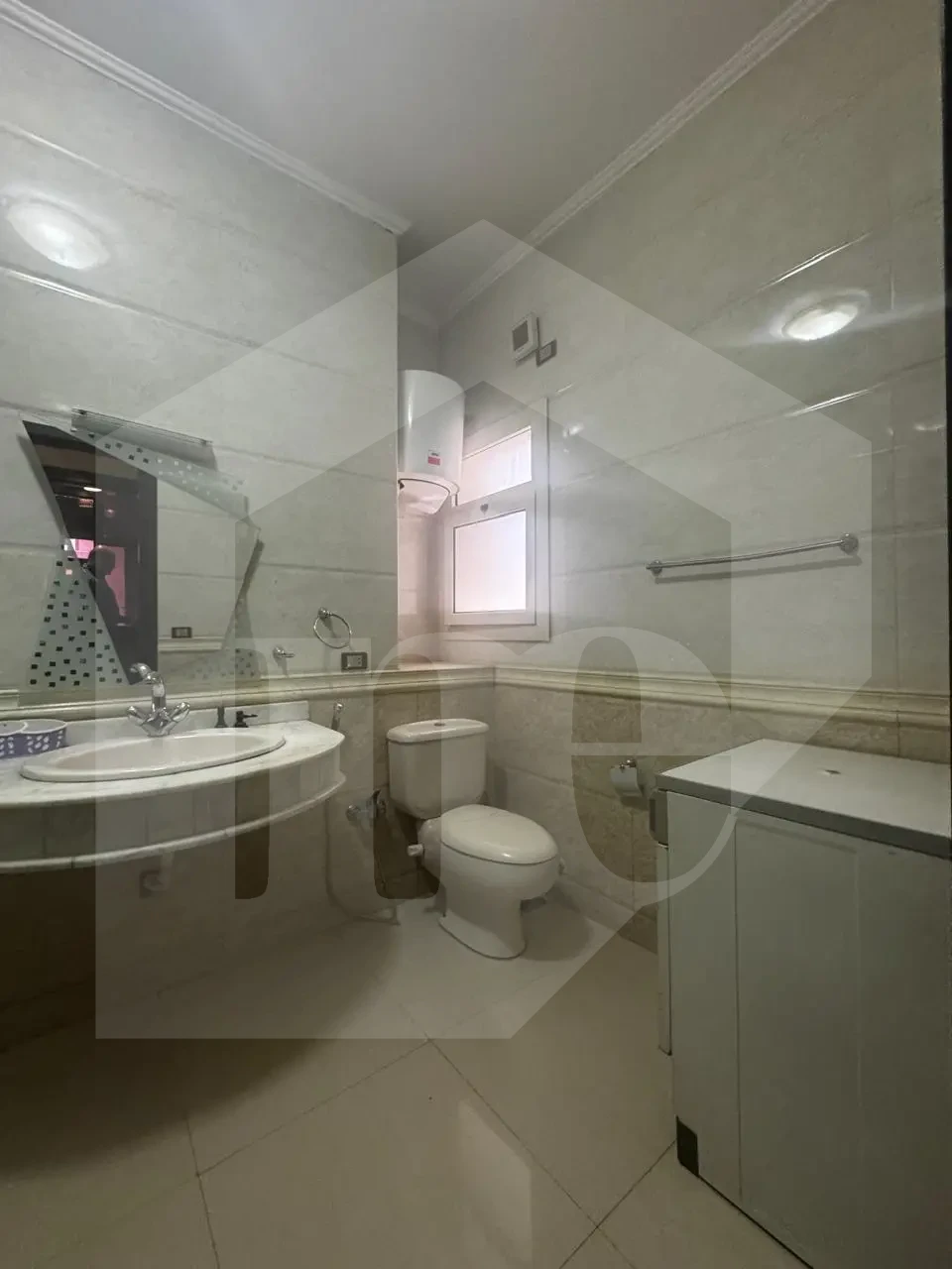 Penthouse for rent in Village Compound