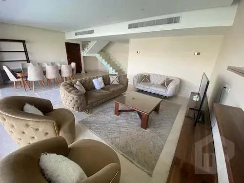 بنتهاوس مميز للبيع في القاهرة الجديدة