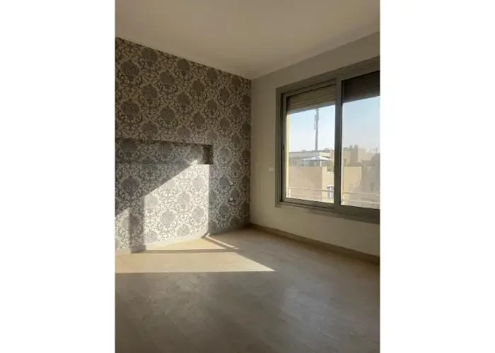 بنتهاوس للبيع في القاهره الجديده