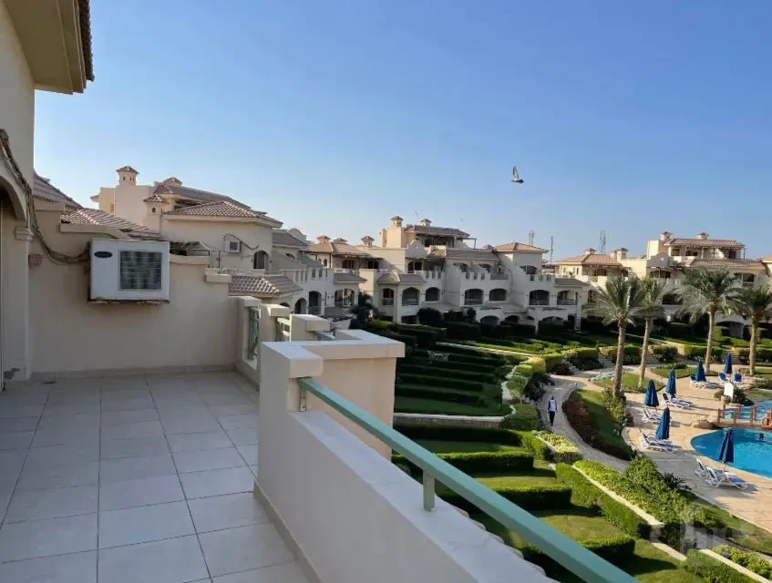 شقة بنتهاوس للبيع بإطلالة البحر – لا فيستا 4