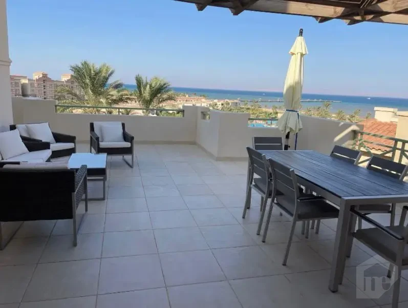 شقة بنتهاوس للبيع بإطلالة البحر – لا فيستا 4