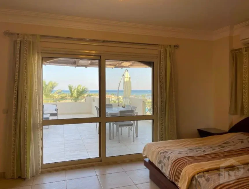 شقة بنتهاوس للبيع بإطلالة البحر – لا فيستا 4