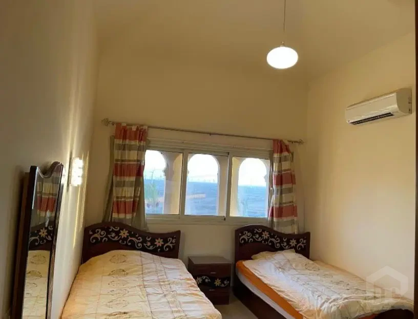 بنتهاوس كورنر للبيع – لا فيستا 4 العين السخنة