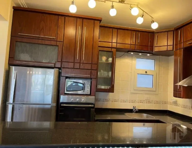 بنتهاوس كورنر للبيع – لا فيستا 4 العين السخنة