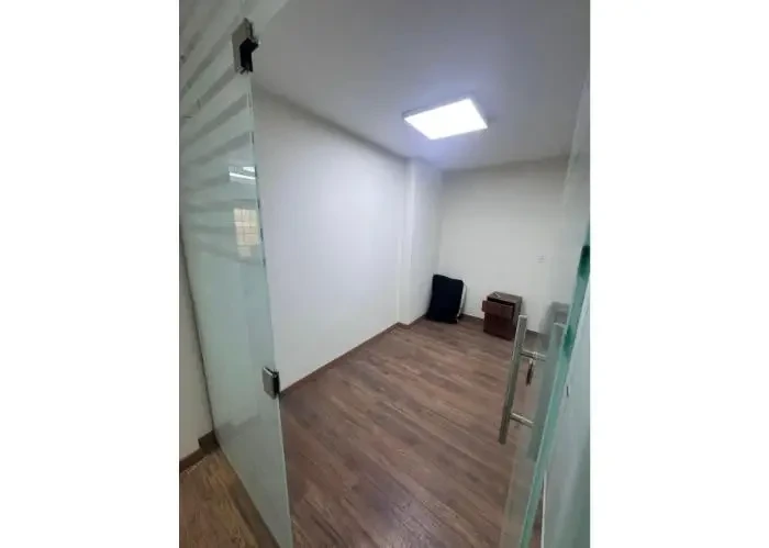 office for rent prime location