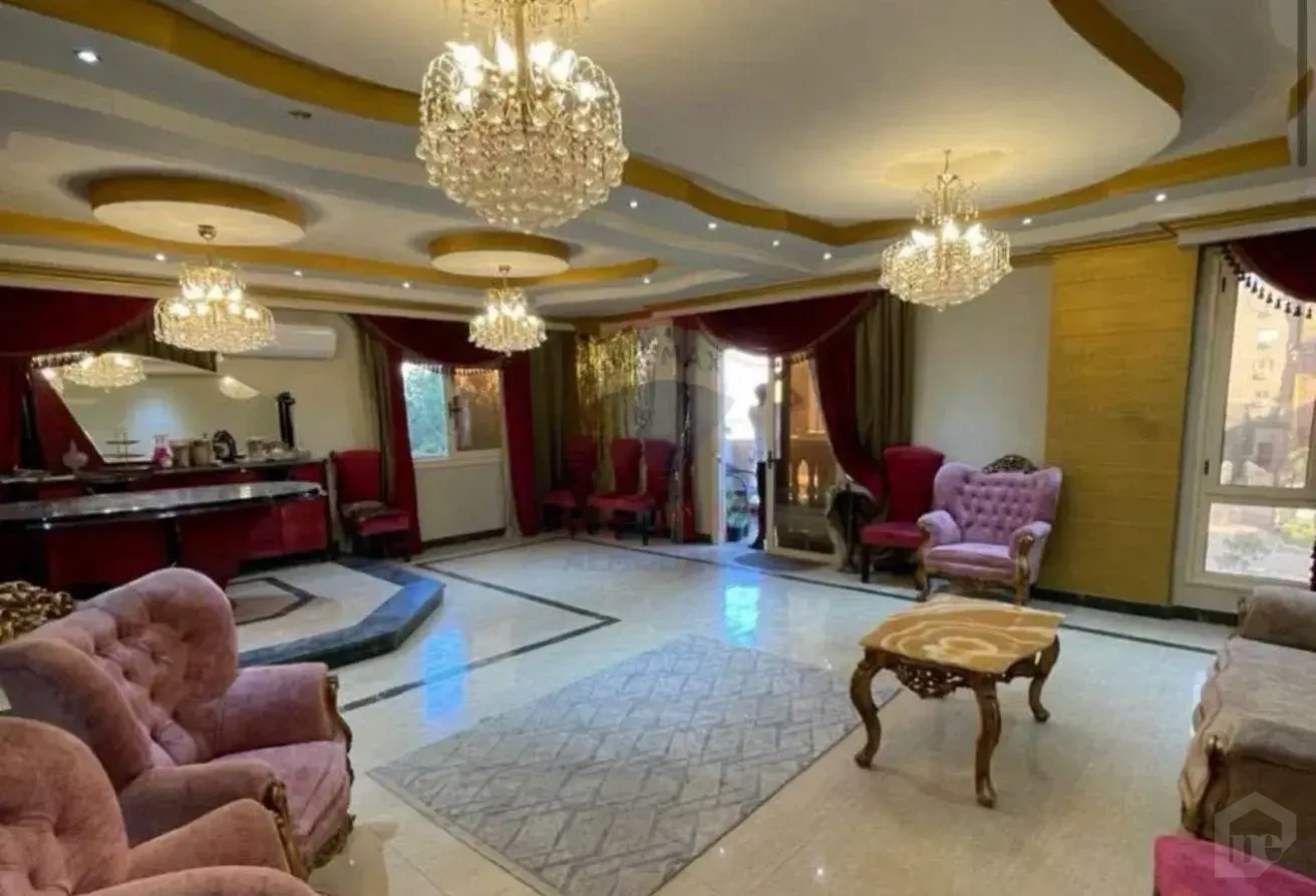 Spacious Luxury Apartment with Master Bedroom & Balcony | 6 October