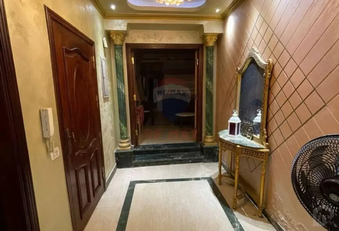 Premium Duplex Apartment | 275 sqm | Tourist 4 – 6 October