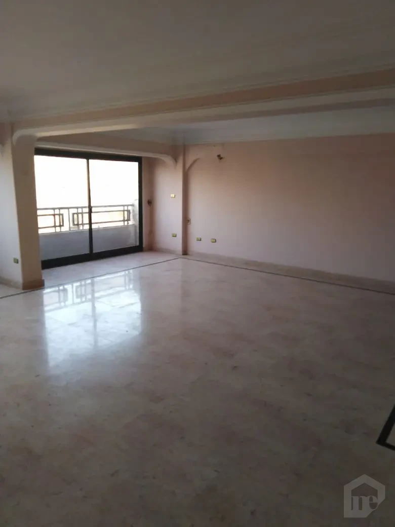 شقة حصرية للبيع في الدقي | على بعد خطوات من نادي الصيد بوابة 2