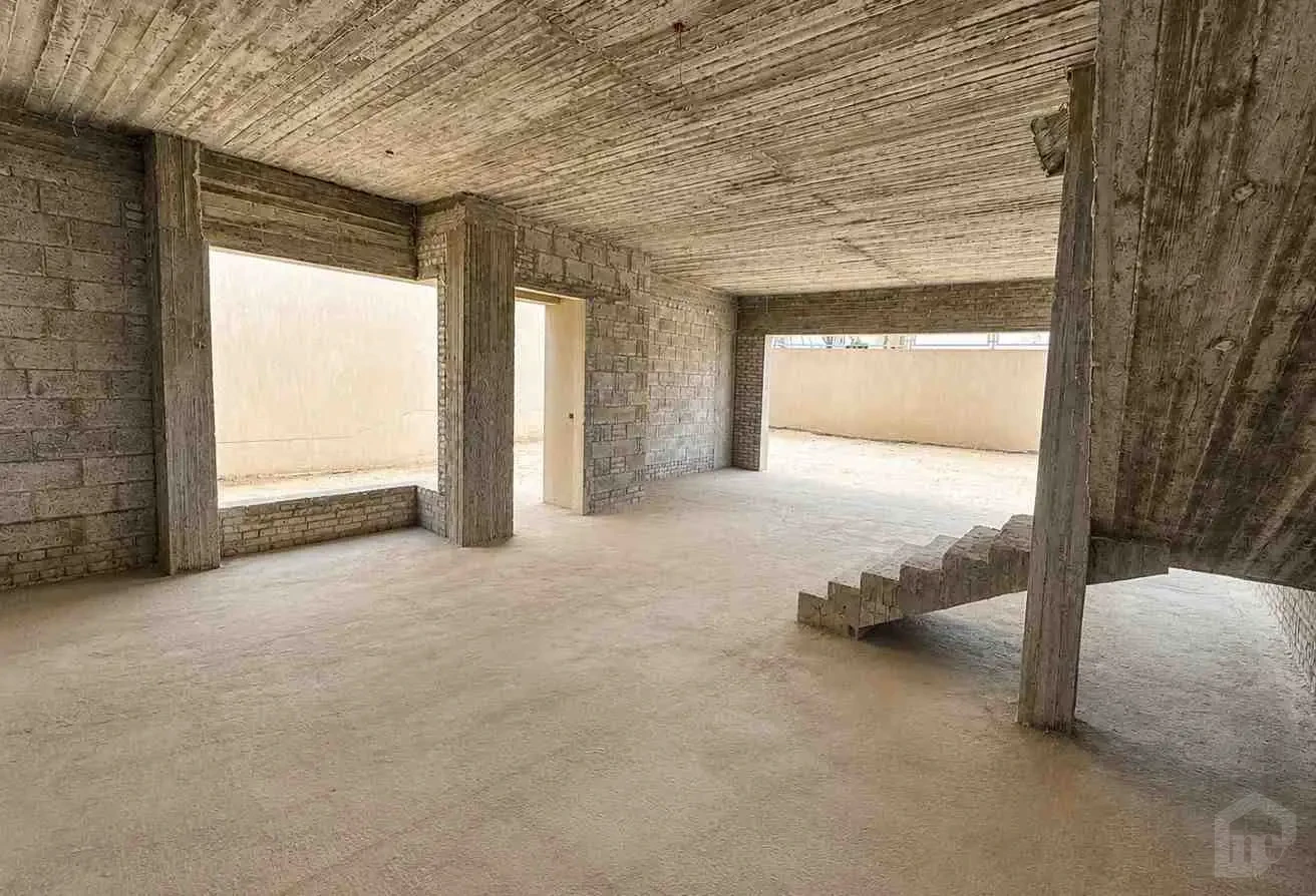 Large Reception with Natural Light