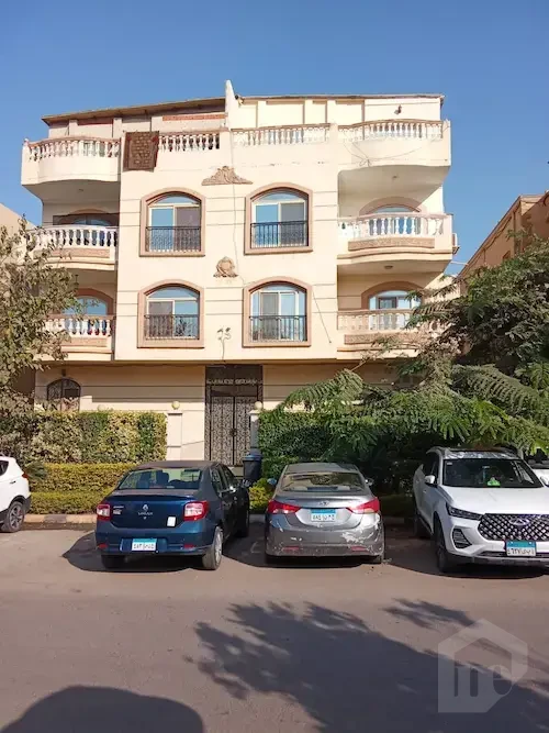 روف للبيع في البنفسج فيلات – متشطب ومبني بالكامل