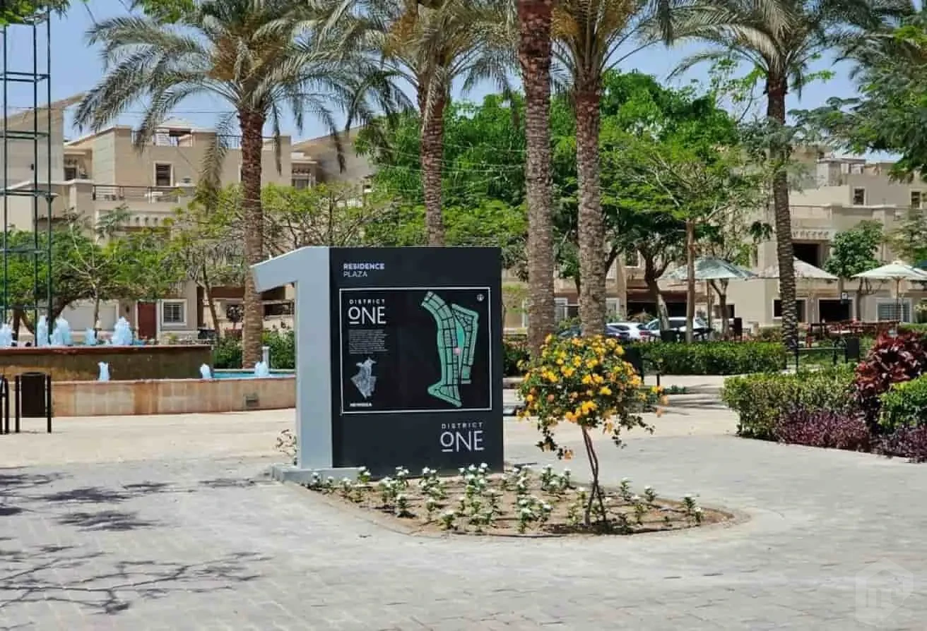 فيلا رائعة للبيع في الحي الأول بتشطيب وفرش مودرن