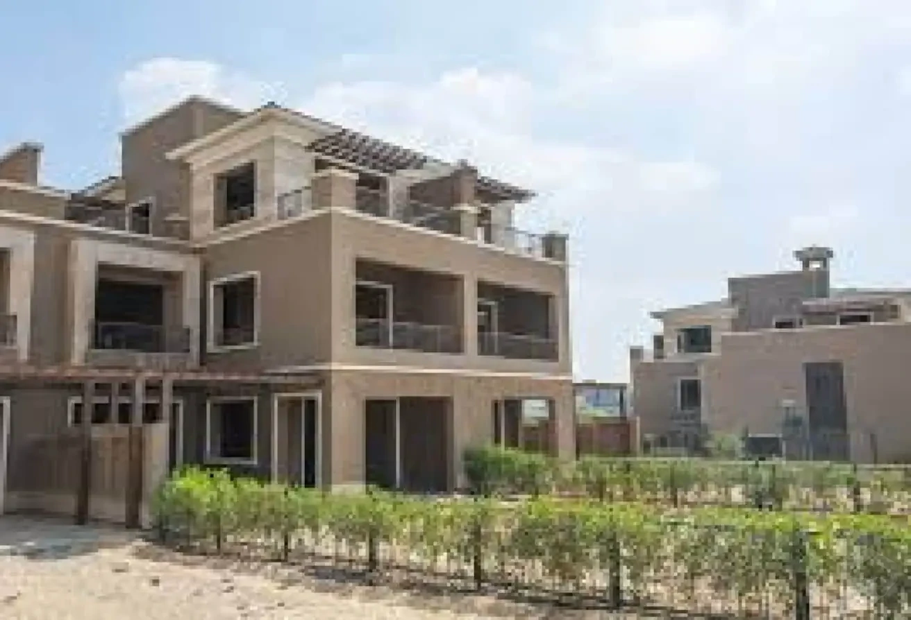 Exclusive Offer: Semi-Finished Townhouse in First District – New Giza