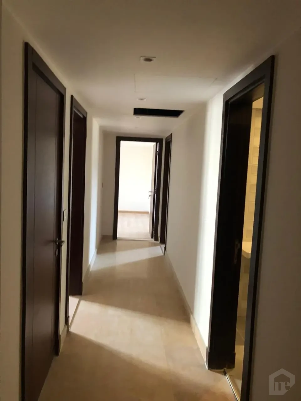 شقة 3 غرف نصف مفروشة للإيجار في كايرو فستيفال سيتي – Festival Living