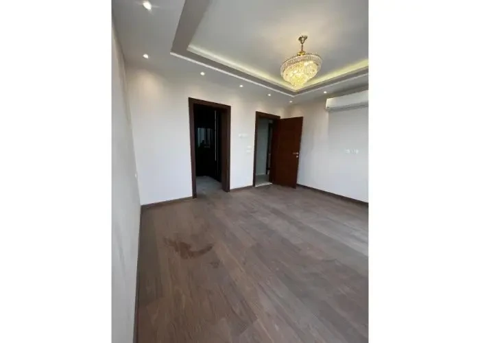 شقه للأيجار في القاهره الجديده