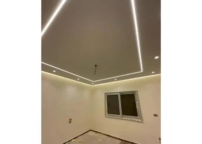 فيلا للأيجار مطبخ وتكيفات في كومبوند لا روز