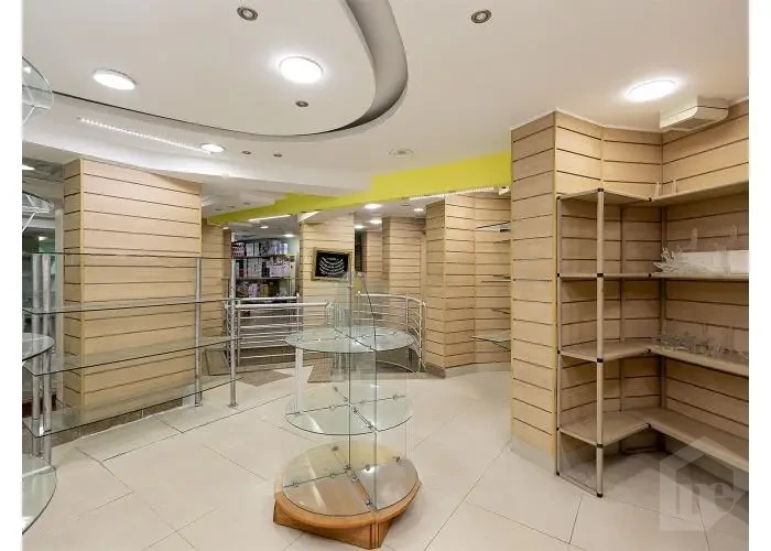 محل للبيع في الاسكندريه - المنشيه