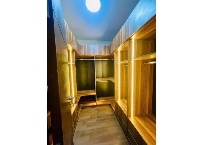 ستاند الون للأيجار في ميفيدا