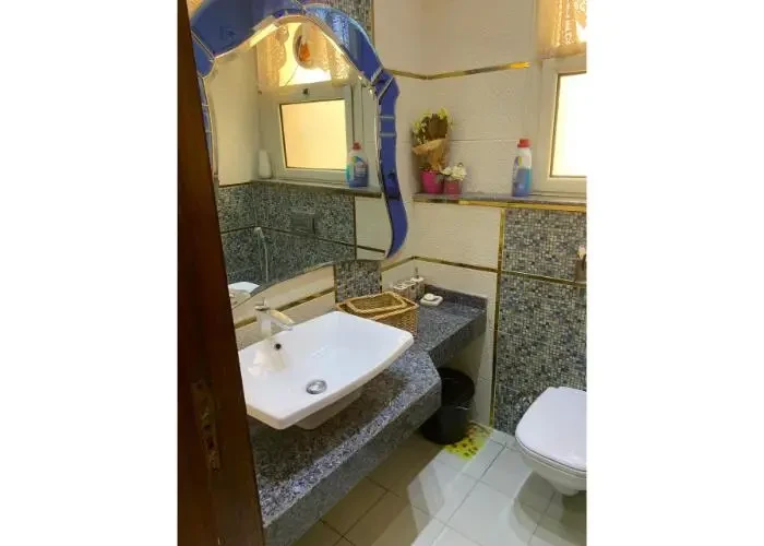 فيلا للبيع في التسعين الشمالي