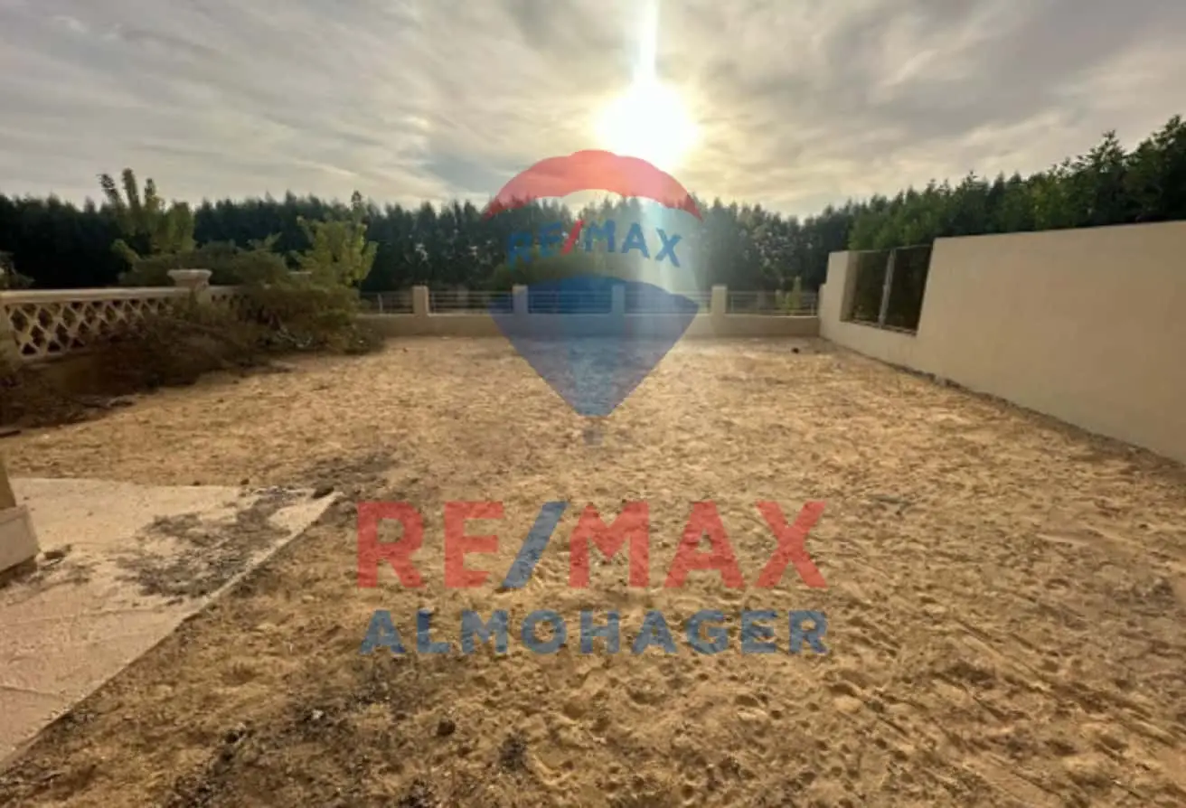 Own a Unique Twin House on the Top Level of the Compound – Golf Extension