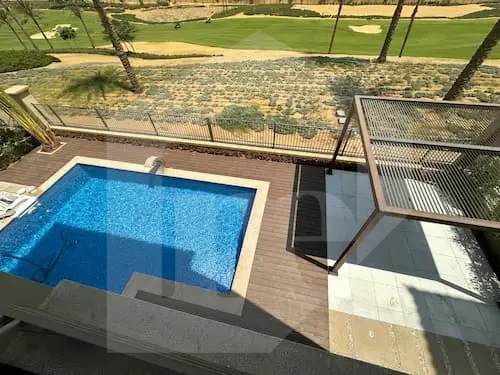 فيلا نصف مفروشة للإيجار