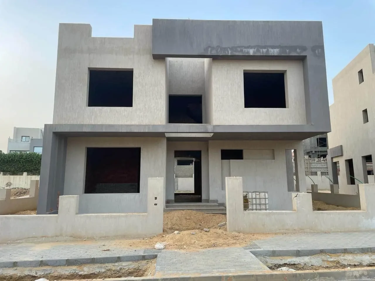 Standalone Villa for Sale — Grand Heights Compound, Sheikh Zayed