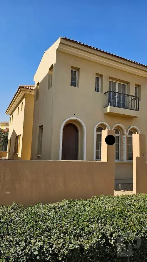 Villa for Sale in Hyde Park | New Cairo