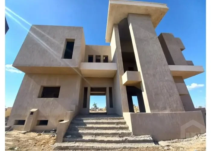 فيلا 3 غرف للبيع في سفينكس