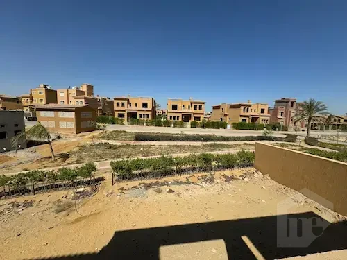 فيلا مستقلة في قطامية جاردنز